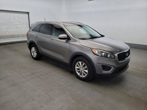 Used 2017 Kia Sorento AWD image 13