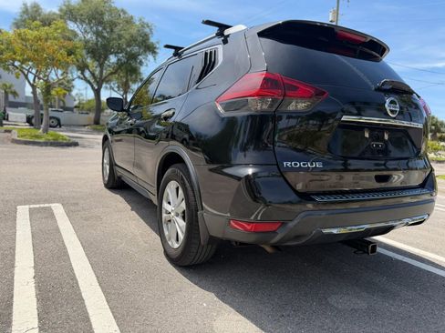 Used 2018 Nissan Rogue S w/ S Value Package FWD image 13
