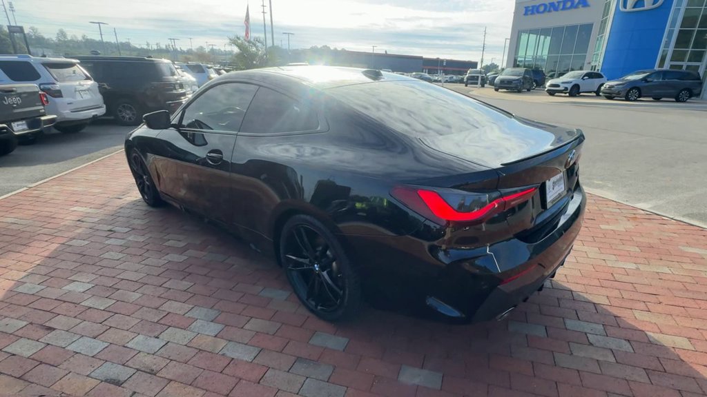 Used 2024 BMW 430i Coupe w/ M Sport Package RWD image 9