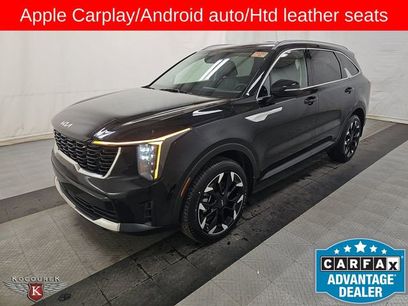 Used 2025 Kia Sorento EX