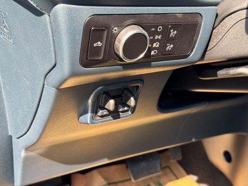 New 2025 Ford Maverick XLT w/ Black Appearance Package image 11