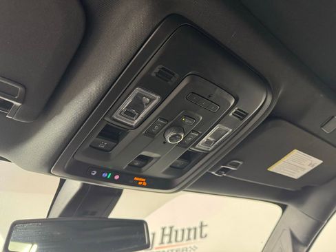 Used 2022 Chevrolet Tahoe RST w/ Luxury Package image 26