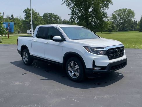 New 2025 Honda Ridgeline RTL image 2