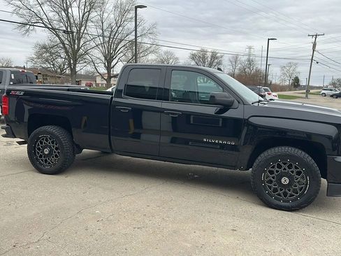 Used 2016 Chevrolet Silverado 1500 LT w/ All Star Edition image 4