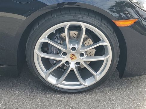 Used 2024 Porsche 718 Cayman image 14