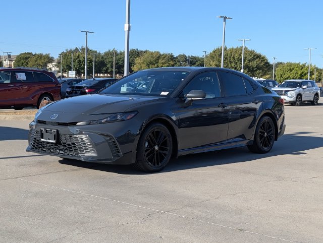 Used 2025 Toyota Camry SE w/ Multimedia Upgrade Package FWD image 10