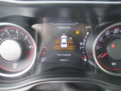 Used 2021 Dodge Challenger SXT RWD image 20