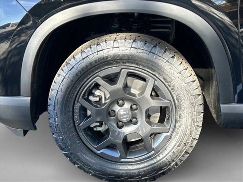 New 2025 Honda Pilot TrailSport image 12