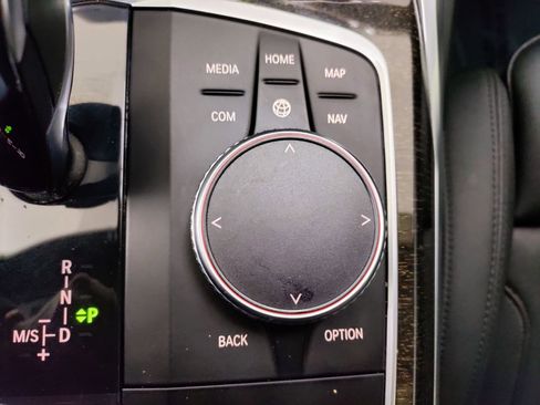 Used 2020 BMW 330i Sedan w/ Driving Assistance Package image 16