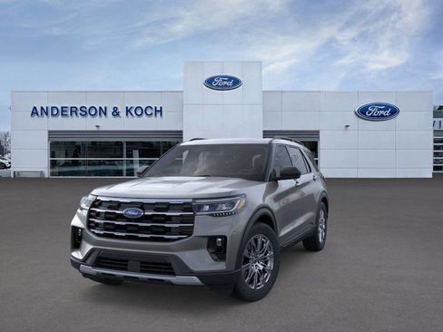 Used 2026 Ford Explorer Active w/ Active Comfort Package AWD/4WD image 2