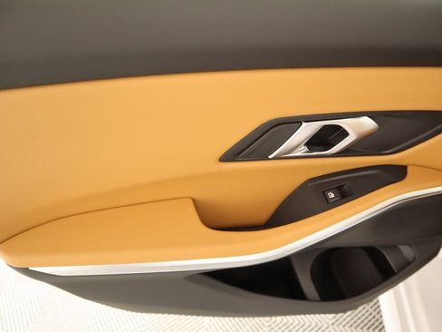 New 2025 BMW 330i xDrive 330i xDrive w/ M Sport Package image 18