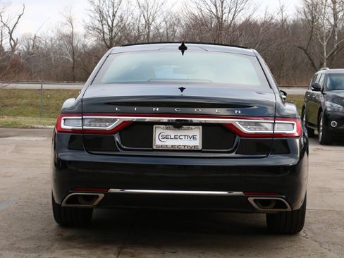 Used 2020 Lincoln Continental Reserve image 12