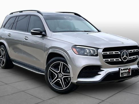 Used 2023 Mercedes-Benz GLS 450 4MATIC image 3