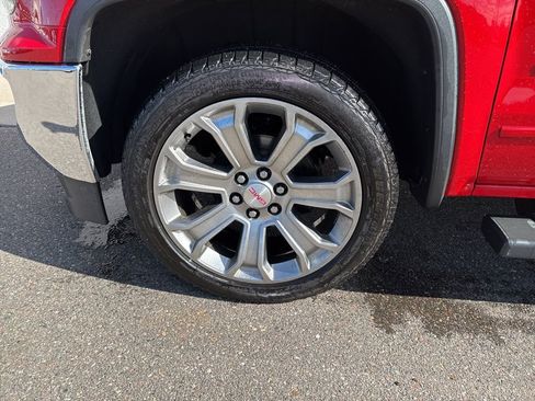 Used 2018 GMC Sierra 1500 SLE w/ SLE Value Package AWD/4WD image 7