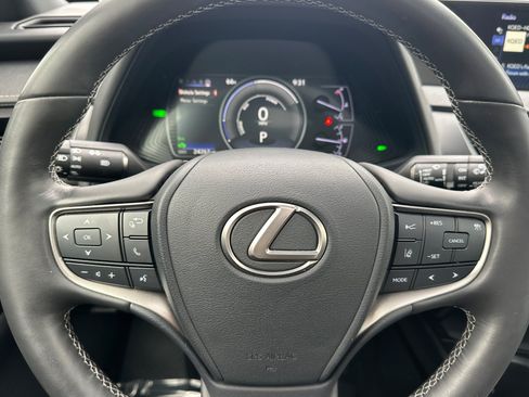 Used 2020 Lexus UX 250h w/ Premium Package AWD/4WD image 11
