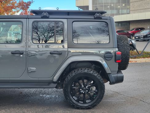 Used 2021 Jeep Wrangler Unlimited Sahara w/ Cold Weather Group image 4