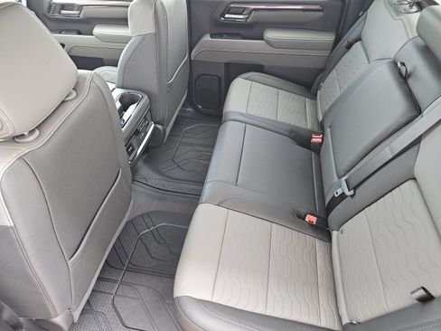 New 2026 Chevrolet Silverado 2500 ZR2 AWD/4WD image 29