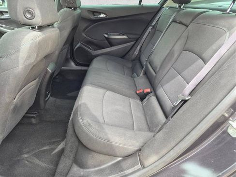 Used 2017 Chevrolet Cruze LT w/ Sun And Sound Package FWD image 16