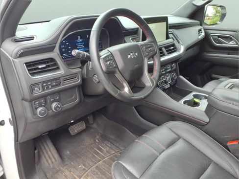 Used 2024 Chevrolet Tahoe RST w/ Luxury Package AWD/4WD image 21