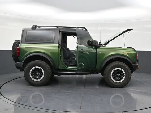 Used 2023 Ford Bronco Base w/ Sasquatch Package image 29