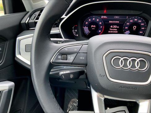 Certified 2023 Audi Q3 2.0T Premium w/ Convenience Package AWD/4WD image 20