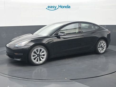 Used 2022 Tesla Model 3 Long Range AWD/4WD image 4