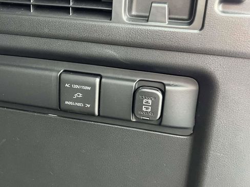 Used 2025 MAZDA CX-70 3.3 Turbo w/ Premium Plus Pkg image 10