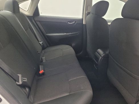 Used 2018 Nissan Sentra S image 19