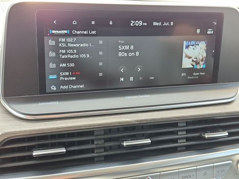 Certified 2022 Kia Telluride SX w/ SX Prestige Package AWD/4WD image 19