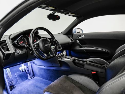 Used 2012 Audi R8 V8 AWD/4WD image 42