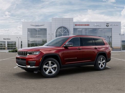 New 2025 Jeep Grand Cherokee L Limited w/ Trailer Tow Package image 2