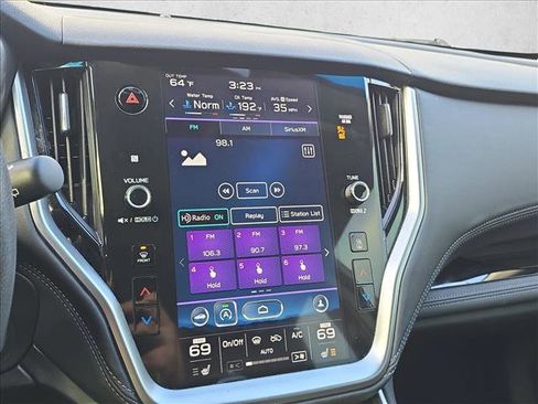 Used 2022 Subaru Outback Limited image 11