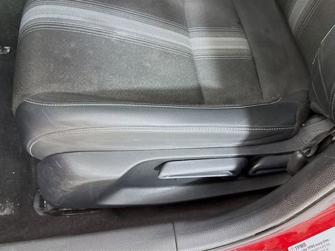 Used 2023 Honda Civic Sport image 19