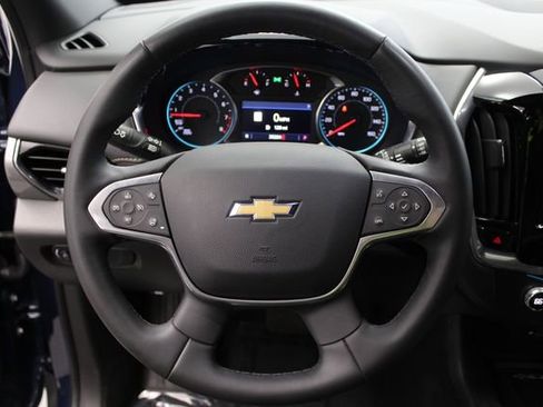 Used 2023 Chevrolet Traverse LT w/ LT Premium Package image 20