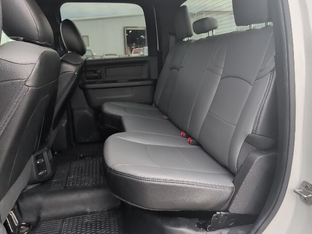 Used 2022 RAM 3500 Tradesman w/ Chrome Appearance Group AWD/4WD image 19