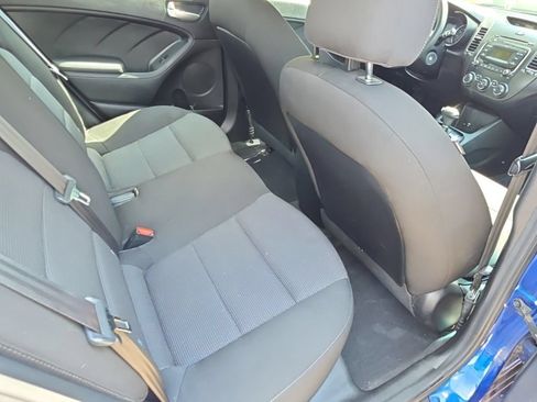 Used 2018 Kia Forte LX FWD image 15