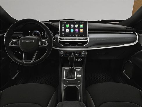 New 2024 Jeep Compass Limited w/ Elite Group AWD/4WD image 16