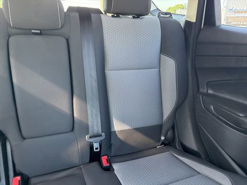 Used 2017 Ford Escape SE FWD image 14