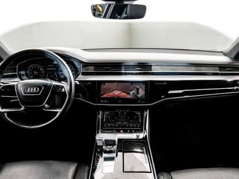 Used 2022 Audi A8 L 3.0T w/ Executive Package AWD/4WD image 19
