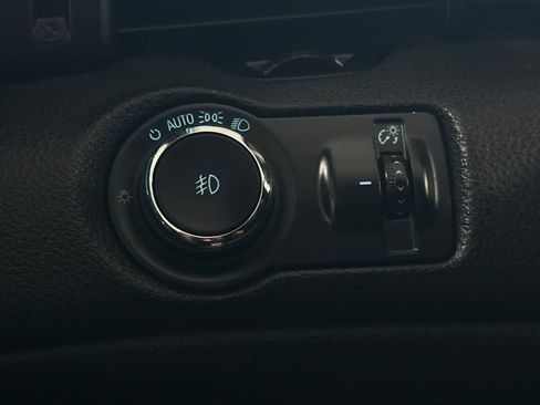 Used 2015 Chevrolet Malibu LT image 30