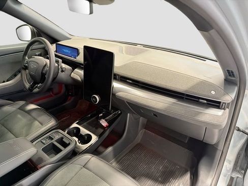 Used 2025 Ford Mustang Mach-E GT w/ Interior Protection Package image 27