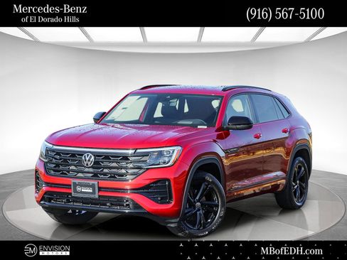 Used 2025 Volkswagen Atlas Cross Sport SEL R-Line image 1