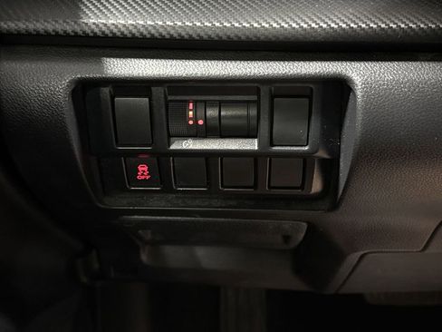 Used 2019 Subaru Impreza 2.0i AWD/4WD image 18