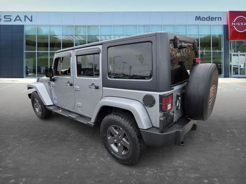 Used 2016 Jeep Wrangler Unlimited Sport image 7