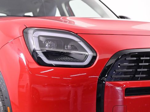 Certified 2025 MINI Cooper Countryman S AWD/4WD image 12
