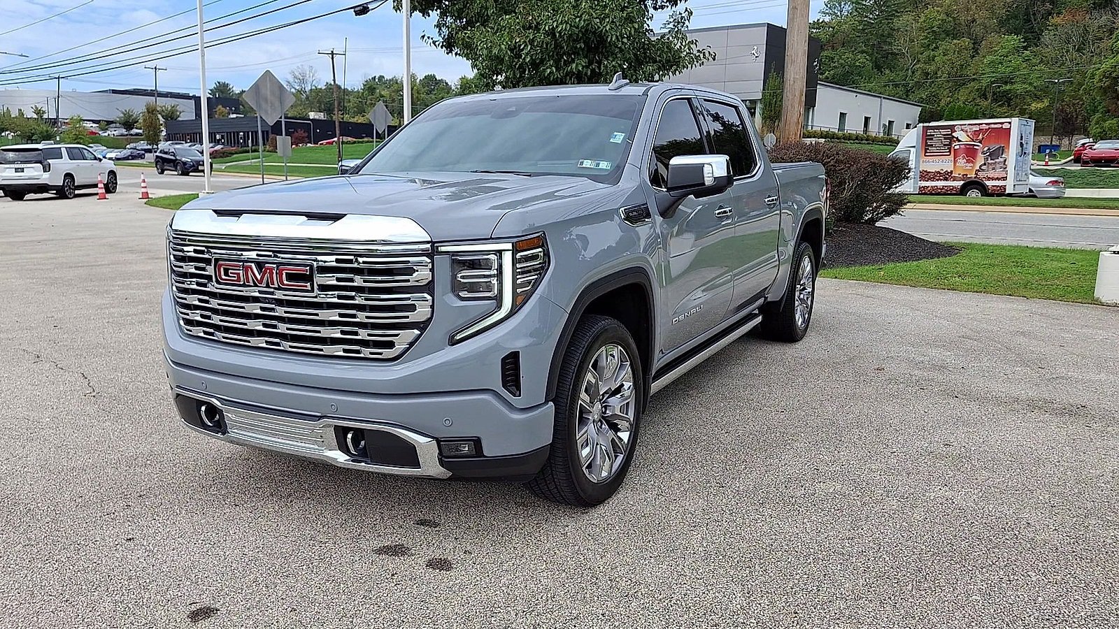 Certified 2025 GMC Sierra 1500 Denali w/ Denali Reserve Package AWD/4WD image 4