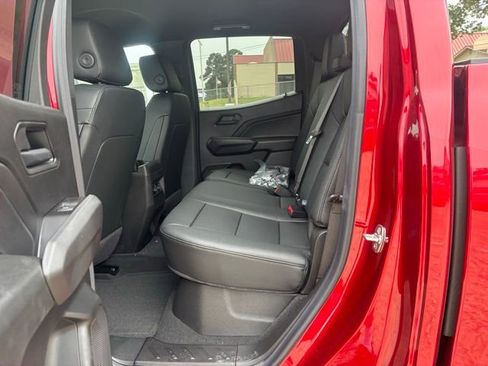 New 2026 Chevrolet Colorado Trail Boss AWD/4WD image 12