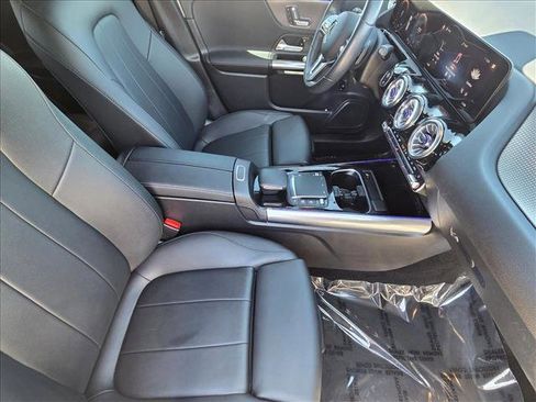 Used 2023 Mercedes-Benz GLA 250 image 19