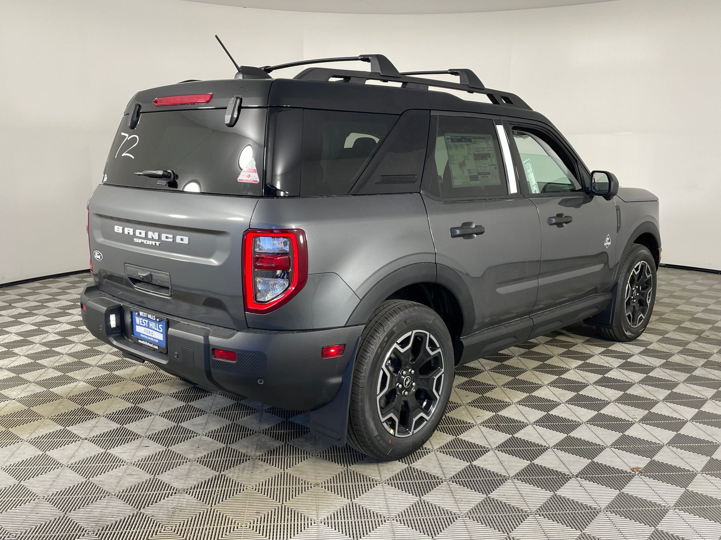 New 2026 Ford Bronco Sport Outer Banks w/ Outer Banks Tech Package+ AWD/4WD image 6