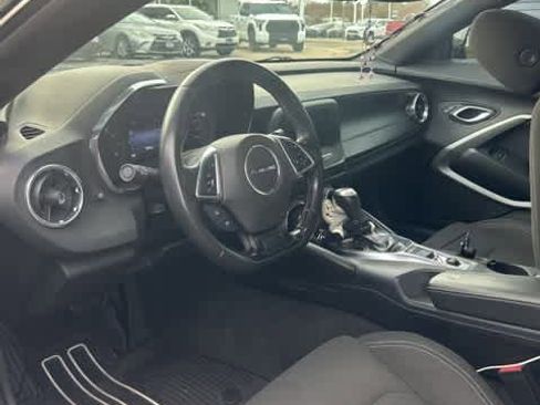Used 2021 Chevrolet Camaro LT w/ RS Package image 6